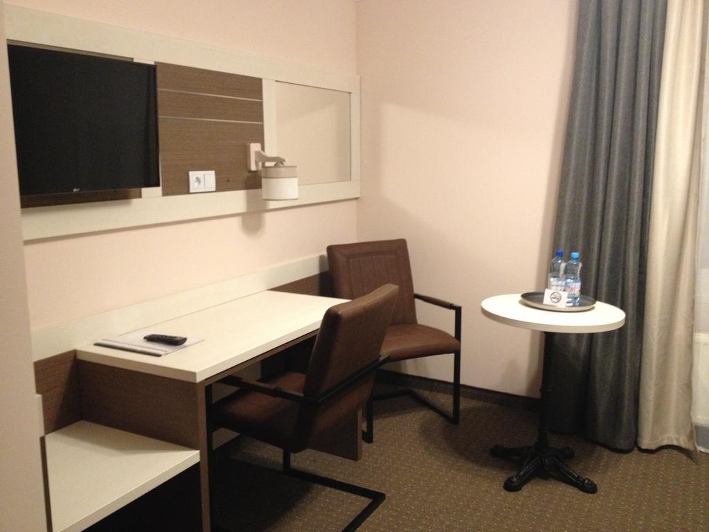 Motelis Bu-Bu Pļaviņas Extérieur photo