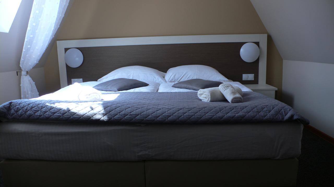 Motelis Bu-Bu Pļaviņas Extérieur photo